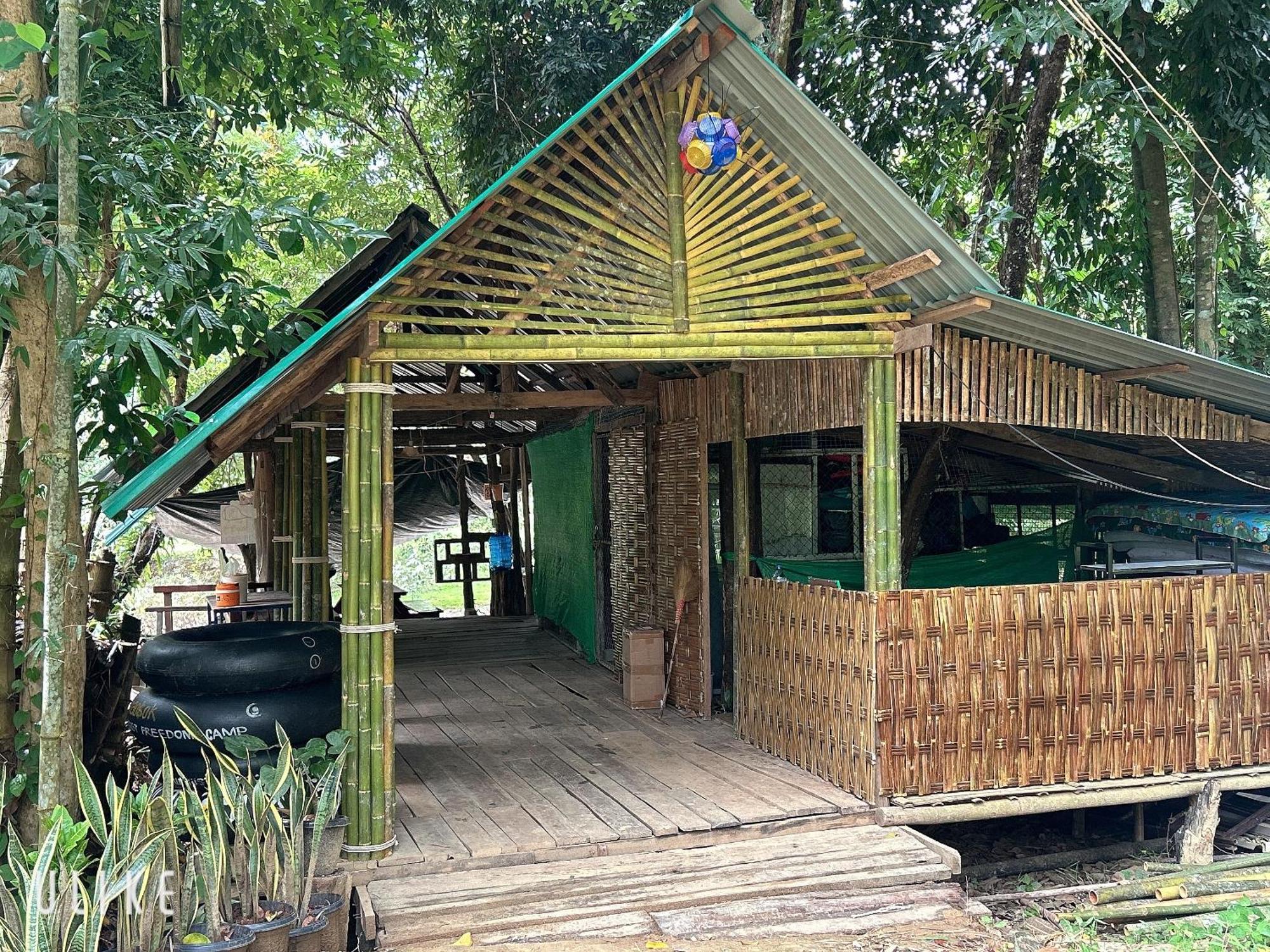 Khaosok August Freedom Camp Khao Sok National Park Exterior foto